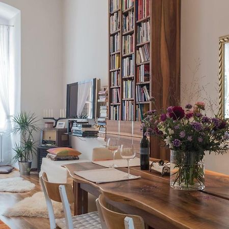 לינץ Spacious Old Town Luxury Apartment מראה חיצוני תמונה