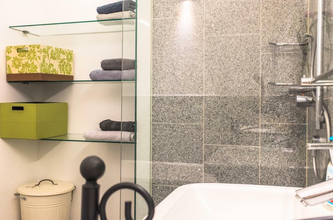 לינץ Spacious Old Town Luxury Apartment מראה חיצוני תמונה
