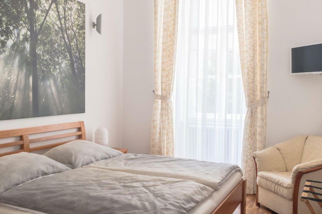 לינץ Spacious Old Town Luxury Apartment מראה חיצוני תמונה