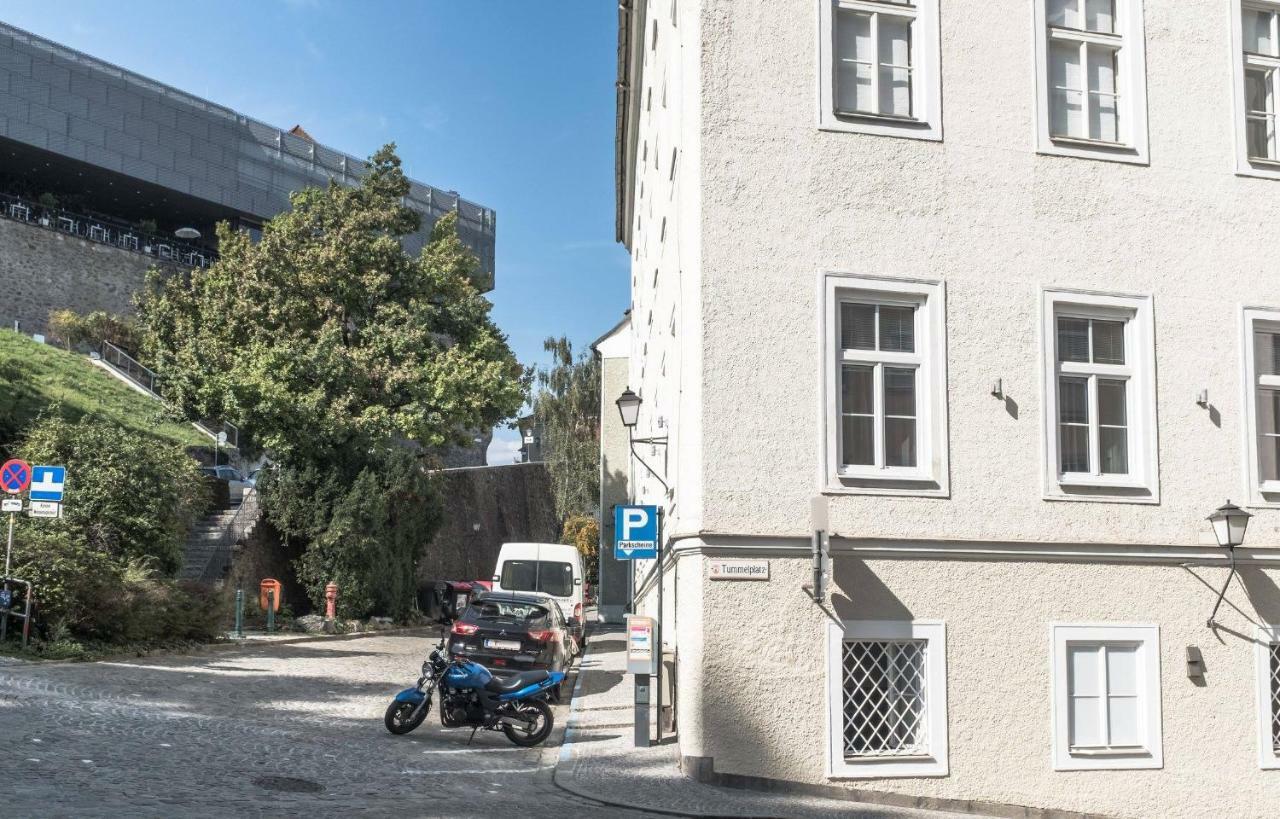 לינץ Spacious Old Town Luxury Apartment מראה חיצוני תמונה